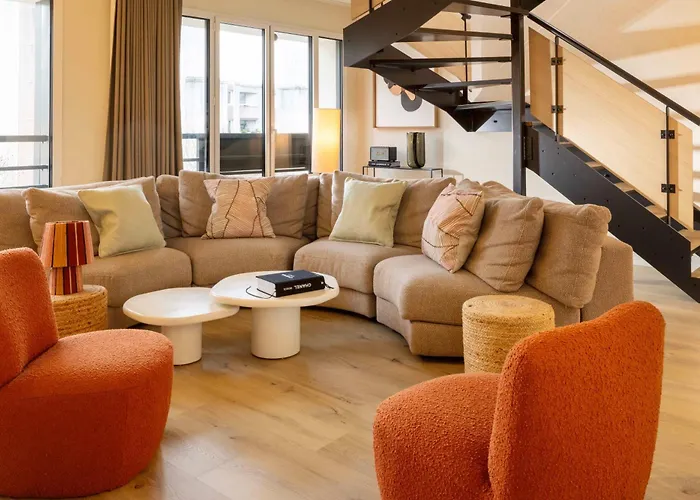 Yuna Porte-Maillot - Aparthotel Levallois-Perret