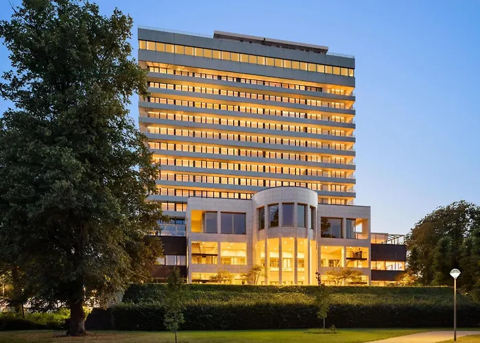 Comwell Hvide Hus Aalborg, Dolce By Wyndham