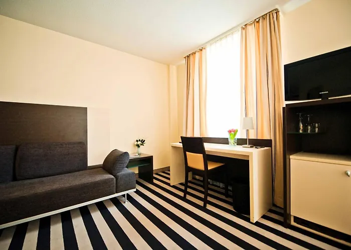 Bristol Hotel - Frankfurt City Centre - Central