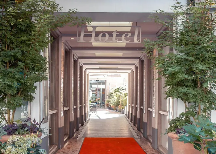 Hotel Bleibtreu Berlin by Golden Tulip