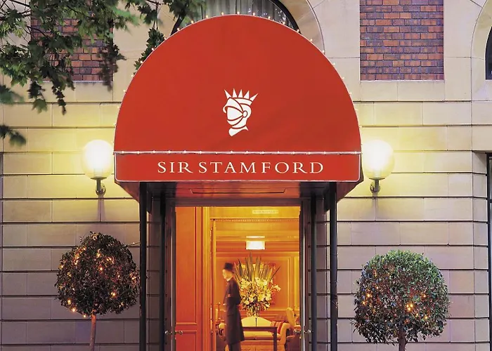 Sir Stamford Circular Quay
