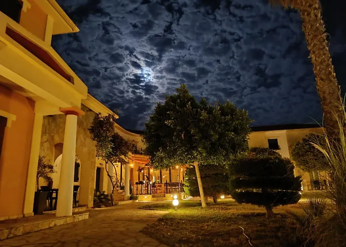 Elanthi Village Apartments