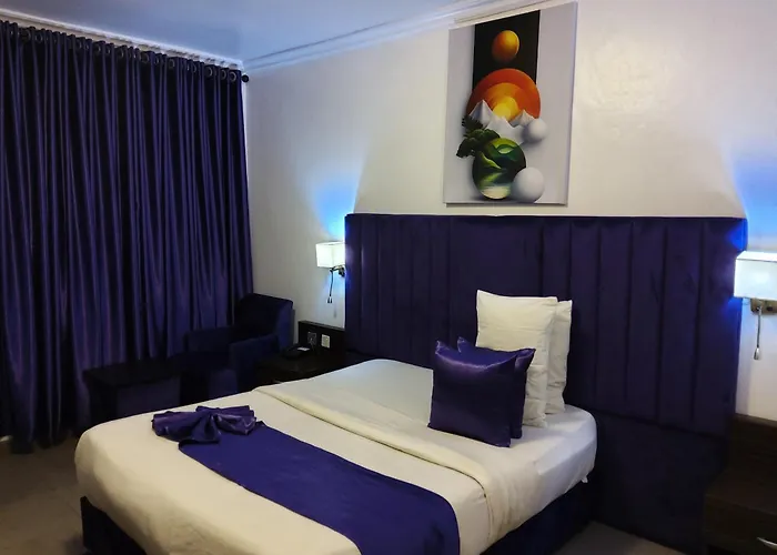 Crownedge Hotels