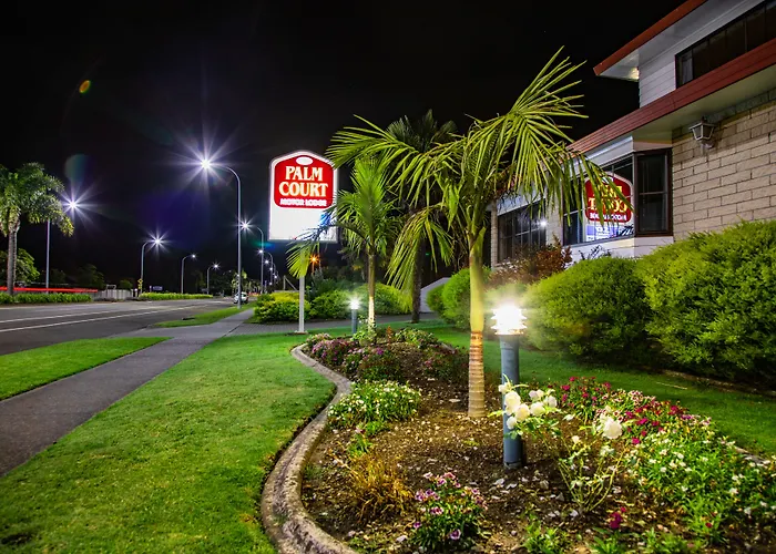 Bks Palm Court Motor Lodge