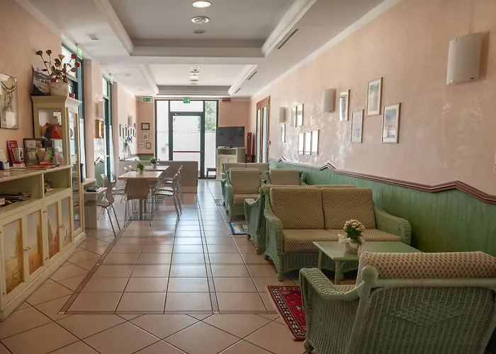 Hotel Mondial
