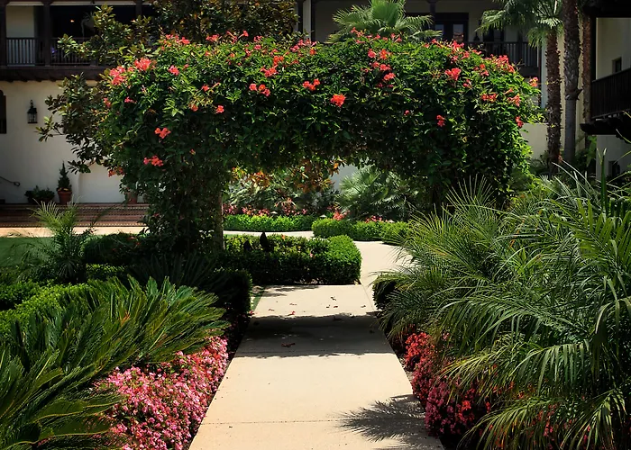 Estancia La Jolla Hotel & Spa