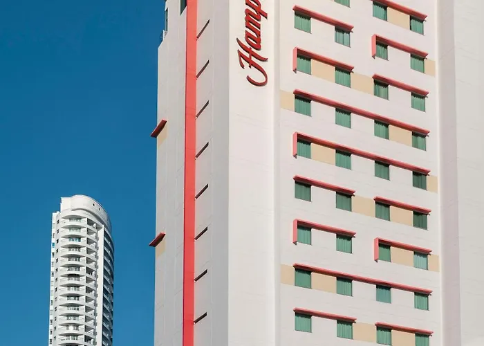 Hampton By Hilton Cartagena