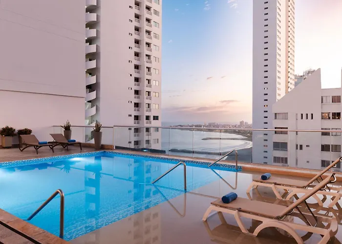 Hampton By Hilton Cartagena