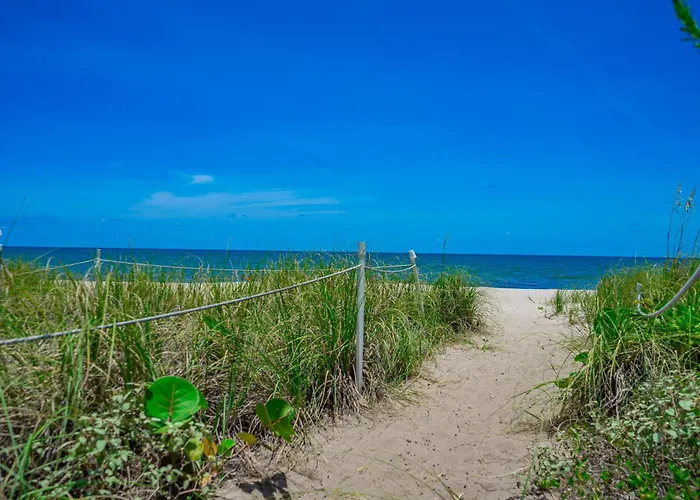 Surf Rider Resort Pompano Beach
