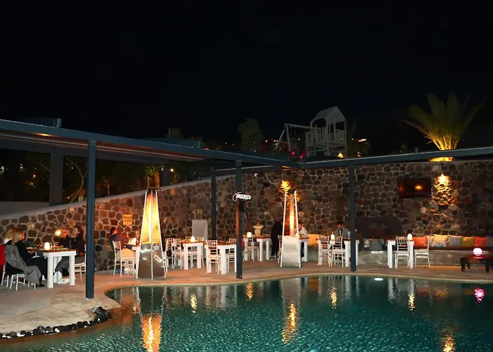 Argo Village Fira 