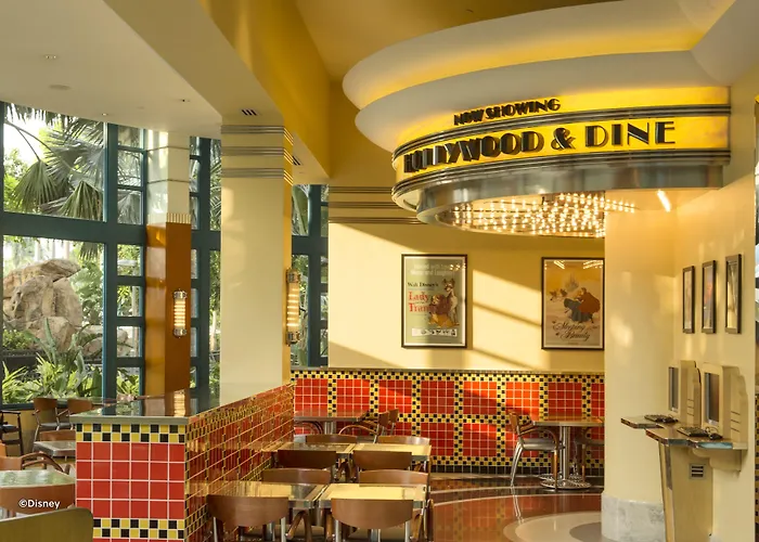 Disney'S Hollywood Hotel