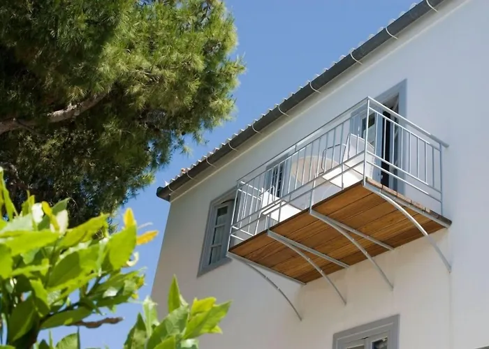 Orloff Resort Spetses Town