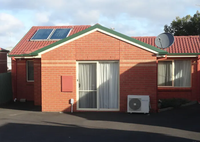 Victoria Lodge Motor Inn & Apartments