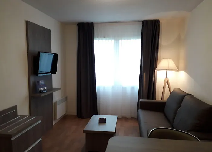 Sejours & Affaires Reims Clairmarais Aparthotel