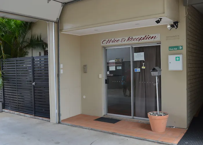 Mid City Motor Inn