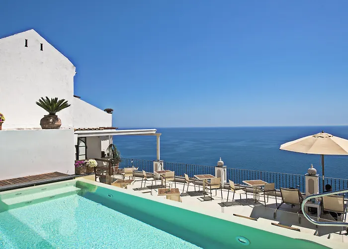Hotel Punta Regina