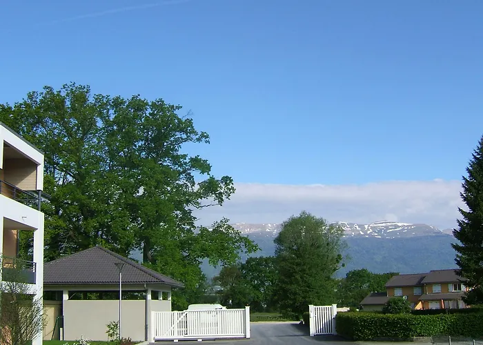 Residhome Genève Prévessin Le Carré d'Or