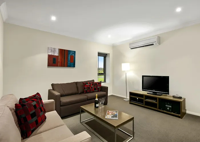 Quest Singleton Aparthotel