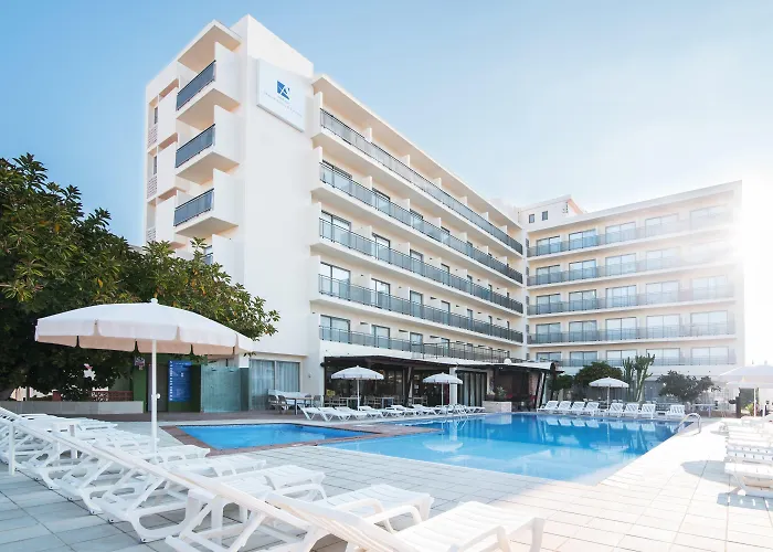 Azuline Hotel S'Anfora & Fleming (Adults Only)