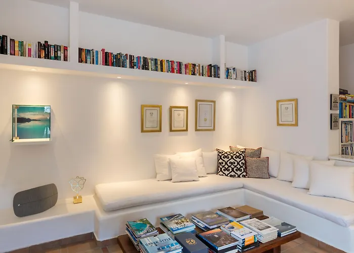 Aenaon Villas Imerovigli 