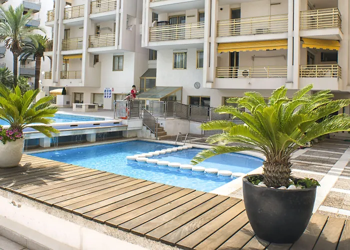 Ona Suites