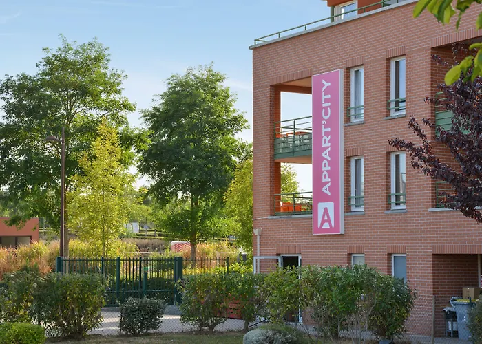 Appart'City Confort St Quentin En Yvelines – Bois d'Arcy - Appart Hôtel
