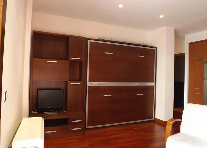 Roca Nevada Suites Villanua