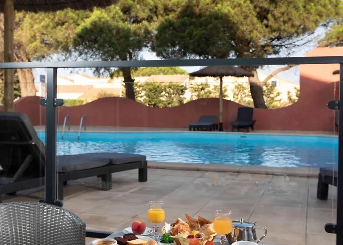 The Originals City, Relax'Otel, Le Barcarès