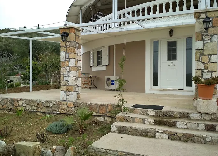 Oskars Studios & Apartments