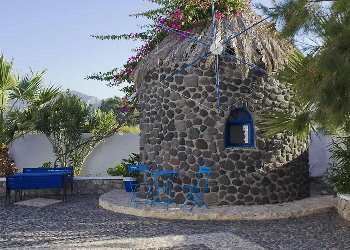Louis Studios Santorini Kamári