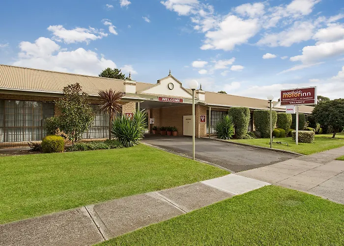 Manifold Motor Inn