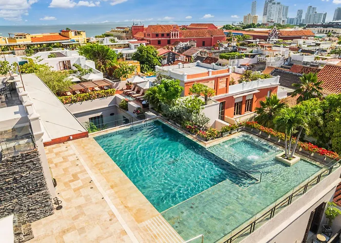 Bastion Luxury Hotel