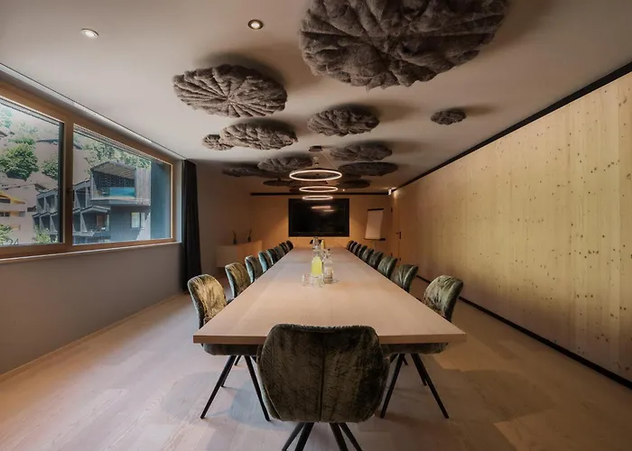 Amrai Suites
