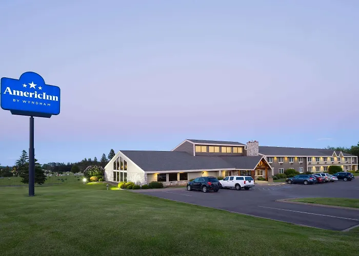 Americinn By Wyndham Two Harbors Near Lake Superior