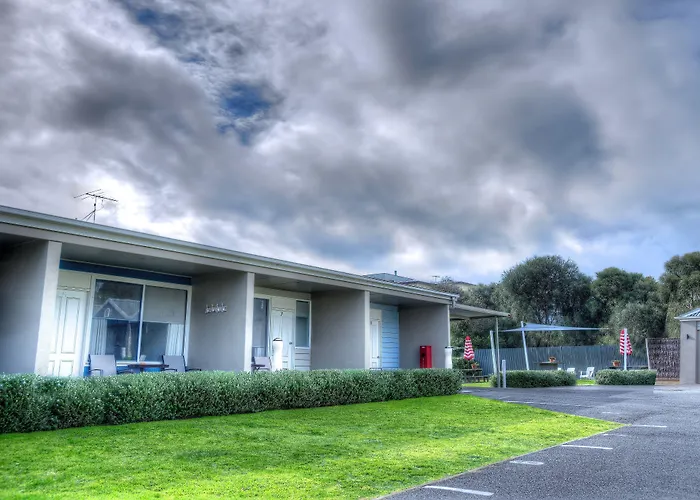 Sorrento Beach Motel