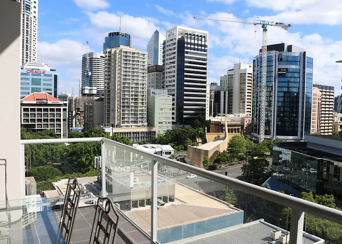 Frisco Apartments Brisbane