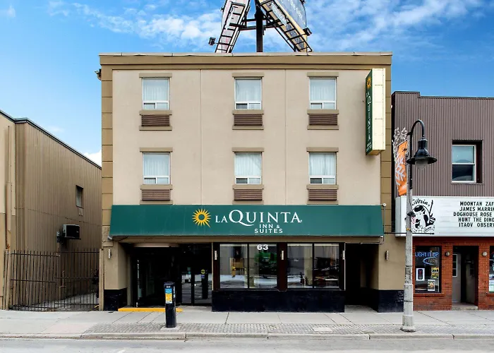La Quinta By Wyndham Oshawa