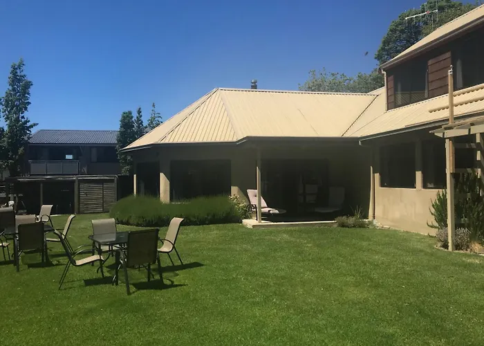 Altamont Lodge
