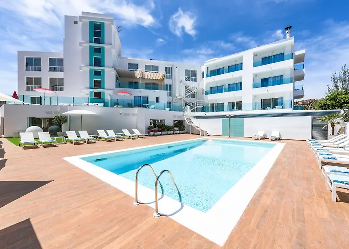 Plaza Santa Ponsa Boutique - Adults Only.