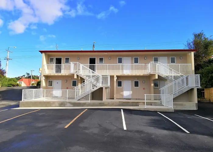 Bayfield Motel And Apartment