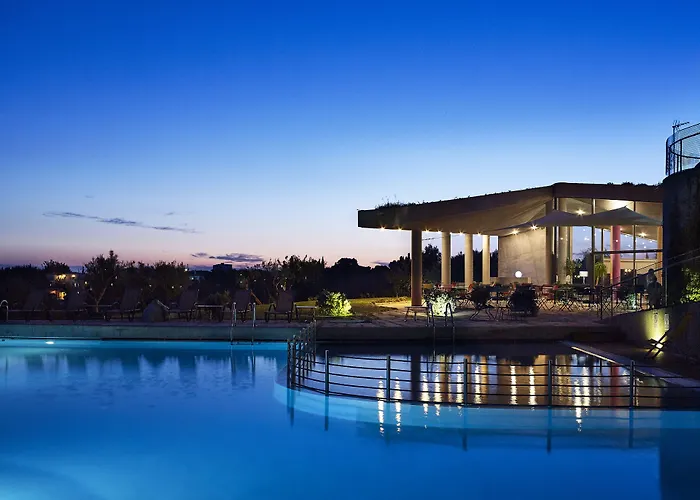 Leivatho Hotel