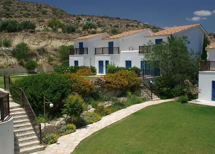 Hylatio Tourist Village Pissouri