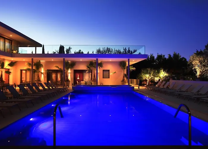 Seventeen Hotel Valbonne