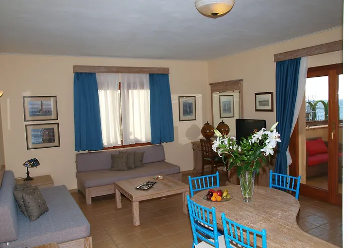 Mylos Hotel Apartments Platanés