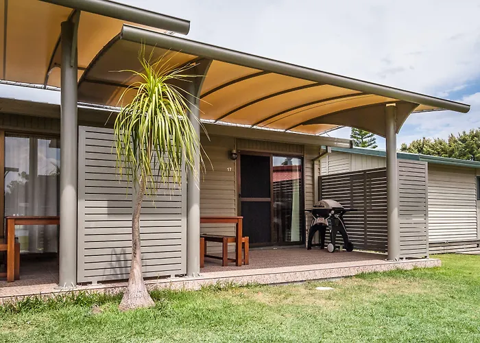 Wollongong Surf Leisure Resort