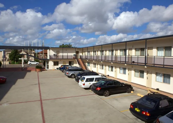 Westside Motor Inn