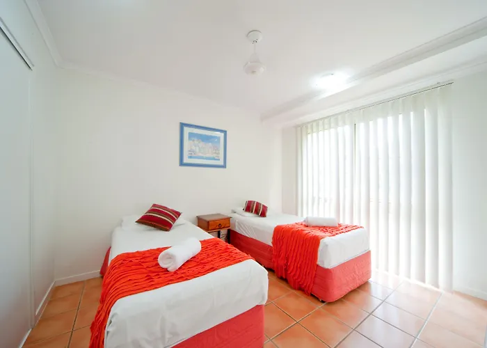 At Beach Court Holiday Villas Airlie Beach