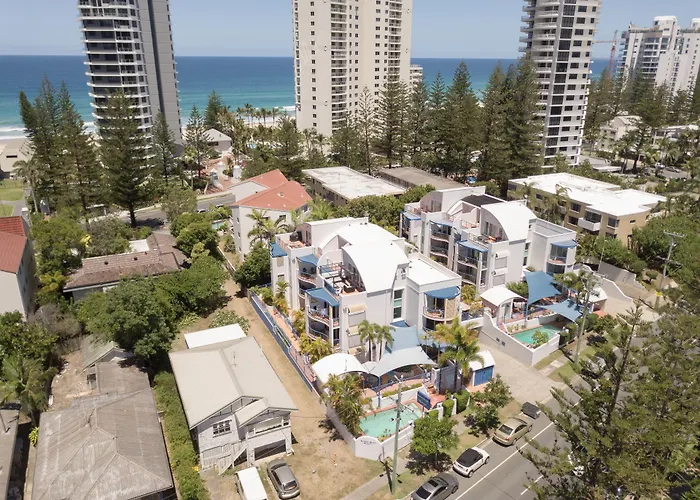 Surfers Beach Resort One