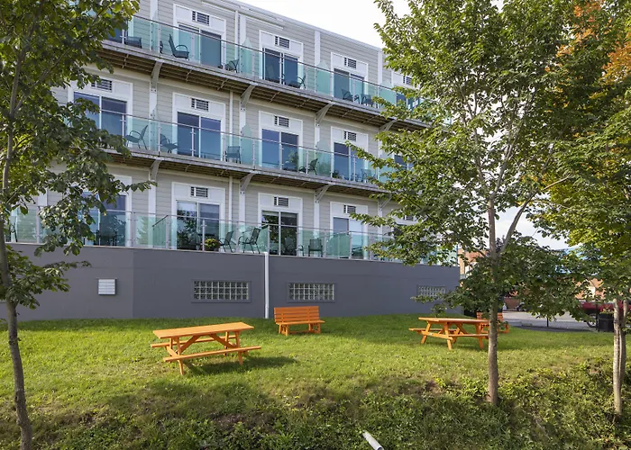 Micro Boutique Living Wolfville