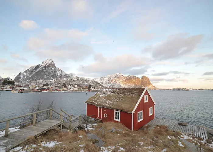 Reine Rorbuer - By Classic Norway Hotels
